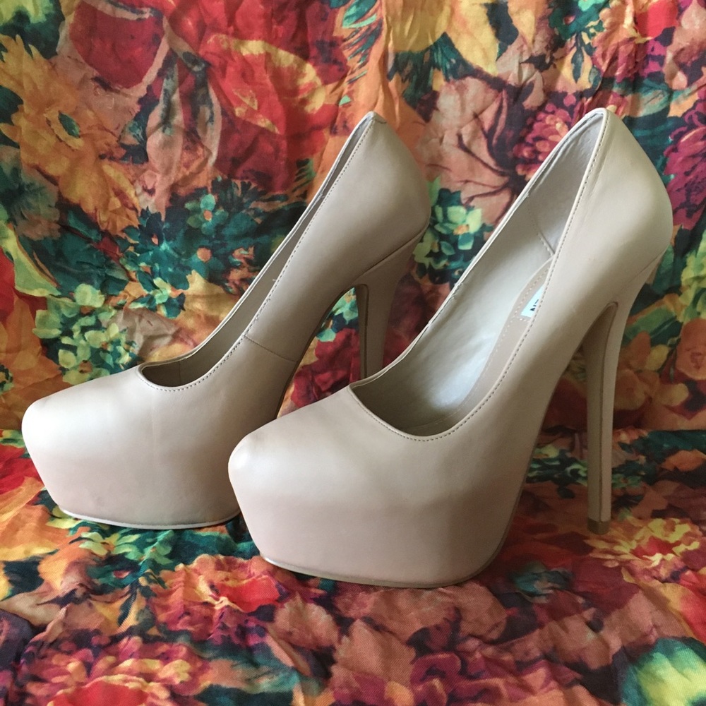 Platform heels